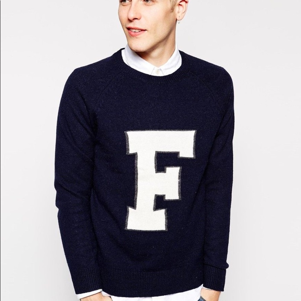 2 for 25 Bundle‼️French Connection Navy Sweater